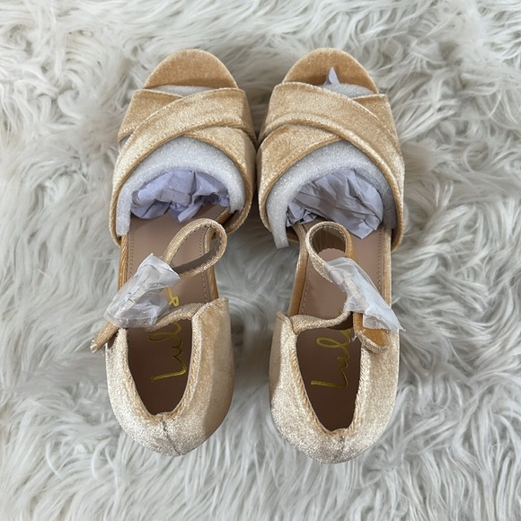 LULUS Crushest Champagne Velvet Rhinestone Ankle Strap Heels Size 7.5 NEW - Picture 6 of 16